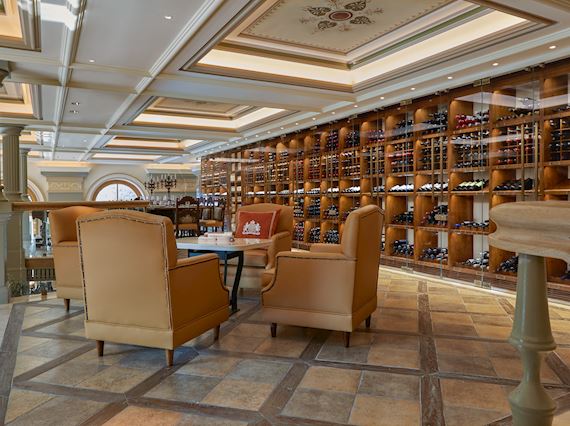 The wine Library - Sommelier Classes